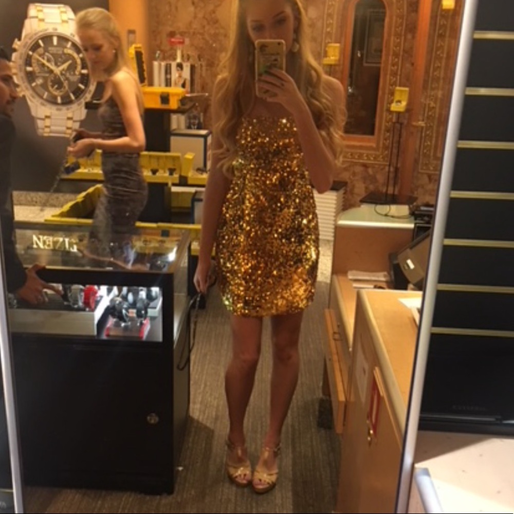 Stunning gold sequin cocktail dress